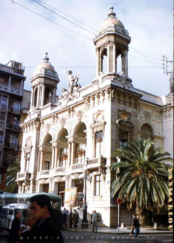 PA d- 040- Opera.jpg
